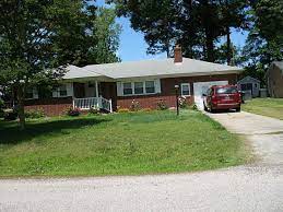 205 Mill Road Yorktown Va 23693 Photo 1 Renting A House Outdoor Outdoor Structures