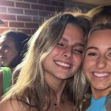 carleaddawson (@carleaddawson)