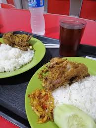 Bukti kebrutalan angsa, ketika membinasakan seekor anjing ketika coba masuk ke perairan valley country park di south yorkshire, inggris. Bebek Sinjay Madura Surabaya Restaurant Reviews Photos Phone Number Tripadvisor