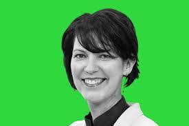 Debra Crew's Instagram, Twitter & Facebook