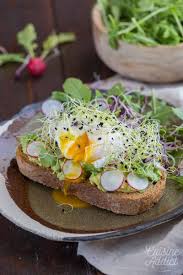 Avocado Toast Oeuf Poche Aux Graines Germees Recette Recette Tartine Oeuf Poche Graines Germees