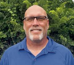 Luna hires Erick Wright to lead baseball program