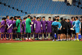 Quế ngọc hải (sinh ngày 15 tháng 5 năm 1993) là một cầu thủ bóng đá chuyên nghiệp người việt nam hiện đang thi đấu ở vị trí trung vệ cho câu lạc bộ bóng đá . Quáº¿ Ngá»c Háº£i Tuyá»ƒn Nháº­t Co Nhiá»u Ngoi Sao NhÆ°ng Tuyá»ƒn Viá»‡t Nam Co CÄ'v Nha