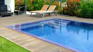 Todas las marcas y líneas de piscinas están compuestas por modelos de vanguardia respaldados por el sello de calidad ipc, equipadas con la más variada gama de accesorios modernos e innovadores del piscinas. Piscinas El Mon De La Piscina