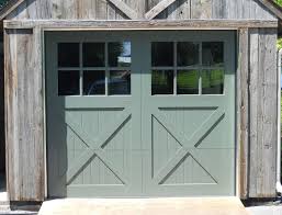 Porte De Garage De Style Rustique Garage Architecture Windows Doors