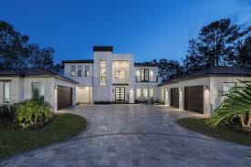 Dallas's custom home builders have built customizable houses for as little as $345,900, proving that your. The Design Tourist S Personal Residence A Florida Modern Home The Exterior Elevation Has A Linear Roof Florida Modern Homes Custom Home Builders Modern House