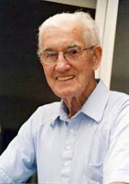 Francis Farrelly, 92, avid golfer, former Oak Park resident