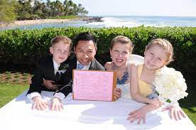 Dream Weddings Hawaii Plan Your Wedding In Traditional Way And Provide Hawaii Marriage License Easily Hawaii Wedding Hawaii Wedding Packages Marriage License