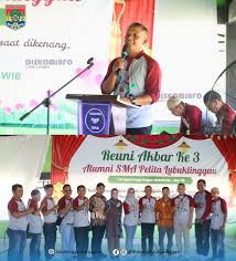 Reuni Akbar