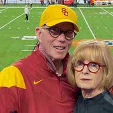 Spreading Their Generosity Across USC