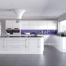 modern white kitchen vetro