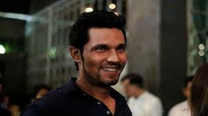 Google's free service instantly translates words, phrases, and web pages between english and over 100 other languages. After Arrest Randeep Hooda Trends On Twitter Actor Is Dropped As Brand Ambassador Of Un Treaty