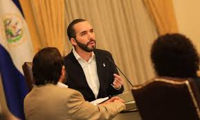President nayib bukele is not on the ballot for el salvador's midterm legislative elections on sunday, but what matters most to outside observers is how much. Gobierno De Nayib Bukele Lanza Video Para Seguir Quedandose En Casa
