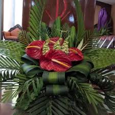 Biasanya harga rangkaian bunga di solo berkisar mulai dari rp 250.000 hingga rp 2.000.000 selanjutnya harga karangan bunga kecil yang biasanya digunakan untuk ucapan belasungkawa. Santa Bernadet
