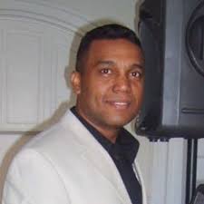 Stream Nicolas Urena music