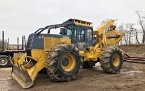 John Deere 740E Skidder