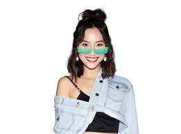 Sonia chew's height is unknown & weight is not available now. What Sonia Chew Is Listening To Right Now From Rihanna To Sezairi