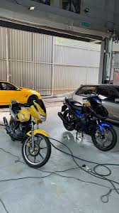 Google's free service instantly translates words, phrases, and web pages between english and over 100 other languages. Kacey Legacy Kaceylegacy Twitter