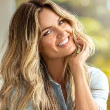 Katina Simmons's Instagram, Twitter & Facebook