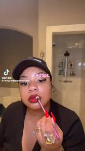 Monique Ragland (Smiliefacemo)