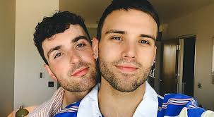 26 pays se sont affront�s � l'eurovision 2019 ! Le Vainqueur De L Eurovision 2019 Duncan Laurence Annonce Ses Fiancailles Sur Instagram Tetu