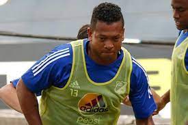 Fredy guarín despertó críticas en redes, por debutar 'pasado de kilos'. Uejymxqrbcvvvm