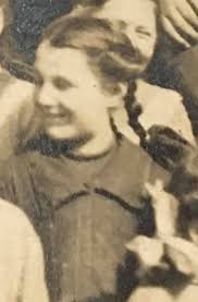 Historical picture of teachers in 1916