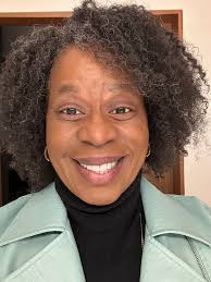 Man shares photos from 1973 and present day