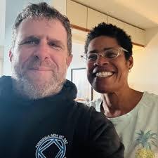 Malika Carter's Instagram, Twitter & Facebook