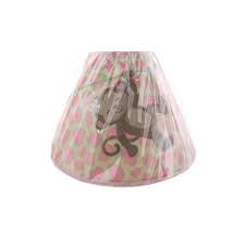 It's so cute and can be add accessories like wall decor, lamps and mobiles to create interest. Giraffe Baby Lamp