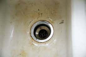 steps to clean an old porcelain sink