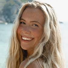 Chloe ☽ (@chlxehxlden)