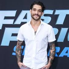 Actor tyler posey tattoo detail attends the premiere of. Tyler Posey Tyler Posey Wants To Join Blink 182 Contactmusic Com