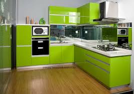 high gloss/lacquer kitchen cabinet