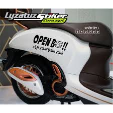 Jika stiker ritrama berukuran (1,05m x 50m) seharga rp 1.285.000 dapat digunakan untuk produksi stiker body motor, maka biaya per m 2 nya adalah dengan asumsi harga jual stiker motor di pasaran adalah rp 150.000/m 2 , maka keuntungan yang bisa kamu dapatkan sekitar rp 121.024/m 2. Stiker Scoopy Open Bo Mechat Fans Clup Cutting Stiker Terbaru Prestage All Scoopy Shopee Indonesia