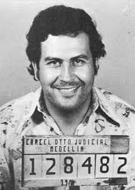 Pablo Escobar poses for a family photo outside of the White House, 1981