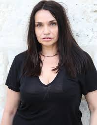 For faster navigation, this iframe is preloading the wikiwand page for béatrice dalle. Etes Vous Maman Beatrice La Reponse D Un Syndicat De Policiers Municipaux A Beatrice Dalle Elle