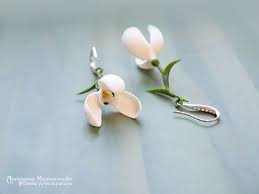 In Stock Earrings Snowdrops Polymer Clay Flowers Mothers Etsy Polymer Clay Flowers Polymer Clay Flower Jewelry Polymer Clay Jewelry Diy