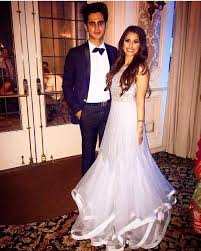 Real Bride Adorning A Shyamalbhumika Outfit Reception Grey Couple Layers Designer Couple Dress Up Ideas Best Wedding Guest Dresses Couple Wedding Dress
