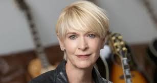 Latest Music Industry Hires: Warner Music, Gibson, Bob Moog Foundation,  BMG, Hybe America, More