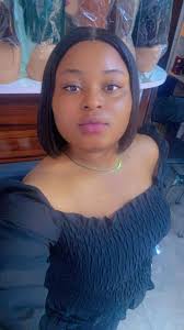 A year older 🍾A year Wiser 🥰 A year smarter 🥂🍾🥂 Happy birthday to me  🎉🥳🎂