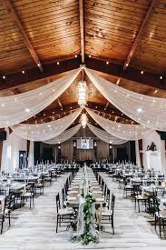 Elegant And Vintage Ontario Wedding In 2020 Wedding Barn Wedding Reception England Wedding