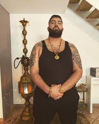 His birthday, what he did before fame, his family life, fun trivia facts, popularity rankings, and more. Faisal Kawusi 4blocks Ihr Habt Mich Nicht Genommen Ich Mach Mein Eigenes Ding Facebook