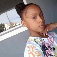 Chat with Isabelle Kwaalie