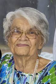 Ann Rush's Instagram, Twitter & Facebook