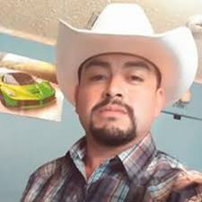 Stream Uriel Barron music