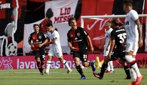 Newell's vs estudiantes lp, argentina copa de la liga profesional soccer predictions & betting tips, match analysis predictions, predict the upcoming soccer matches, 1x2, score, over/under, btts. Newell S Se Aprovecho Del Mal Momento De Estudiantes El Grafico