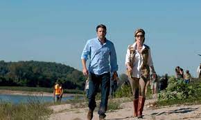 Kathryn is the wife of renowned american actress lisa banes.she was recently in the media spotlight after she was desperately filing a plea to get hold of the driver involved in the hit and run. Gone Girl And Cocktail Actor Lisa Banes 65 Dies After Scooter Collision In New York Movies The Guardian
