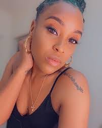 Jazmine Nelson's Instagram, Twitter & Facebook