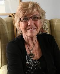 Donna Richison's Instagram, Twitter & Facebook